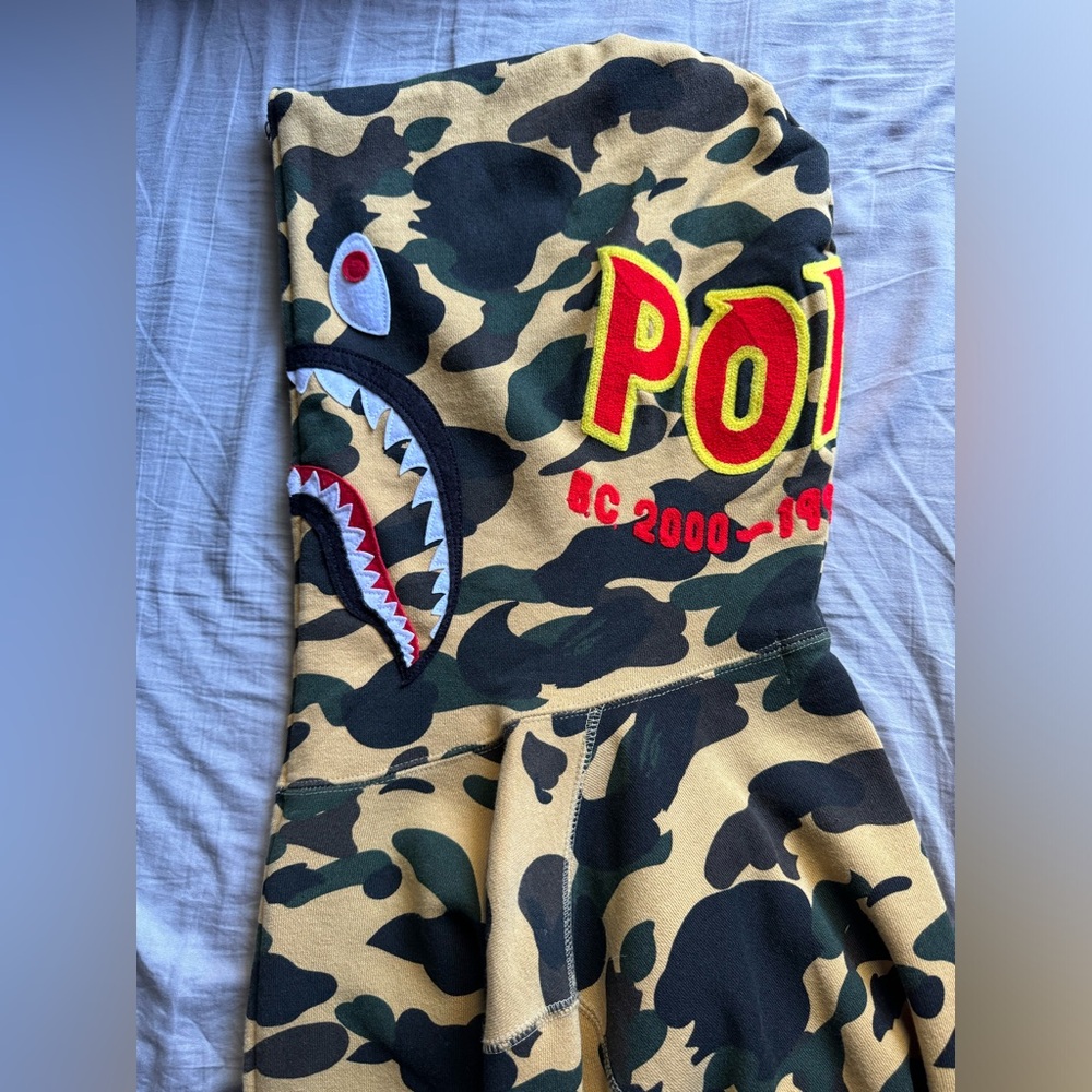 Bape hoodie size large